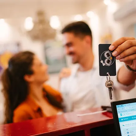 New Generation 호스텔